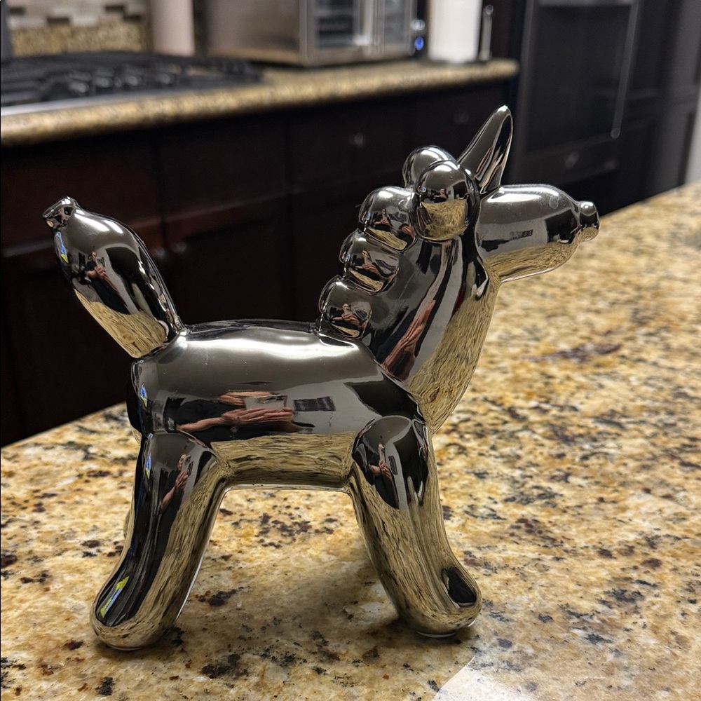 Silver Unicorn Figurine - Picture 1 of 4